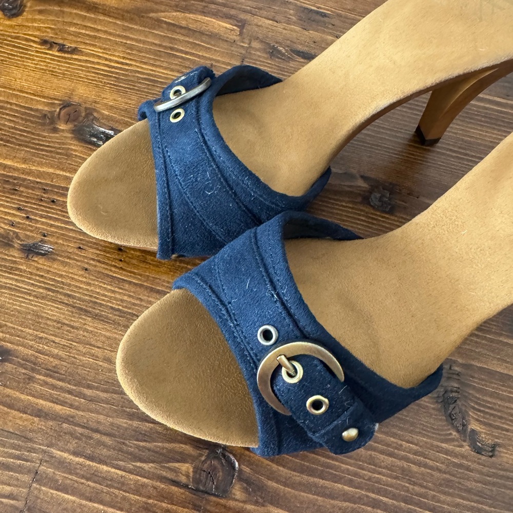 Worthington Navy and Tan Slide Sandals - Picture 3 of 10